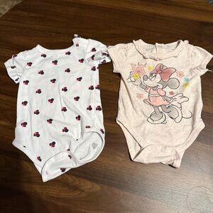 Baby girl Disney Minnie Mouse onesie set
